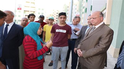 جولة تفقدية لمحافظ القاهرة فى مشروع المحروسة (1)