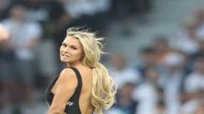 الكشف عن هوية الفتاة التي اقتحمت ملعب نهائي دوري أبطال أوروبا 