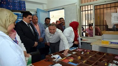 محافظ  القليوبية يطمئن علي سير العمل والخدمه الصحية بمستشفي رمد بنها 