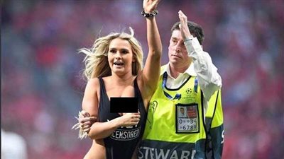 فتاة نهائي أبطال أوربا العارية.. ما آخر صدماتها؟