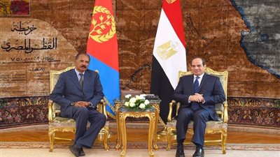 الرئيس الإريترى يغادر القاهرة