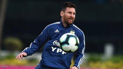 ميسي يكشف تفاصيل 