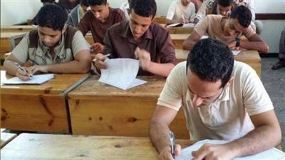 طلاب الثانوية العامة 