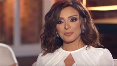 ما علاقة الأهلي بزواج أنغام؟