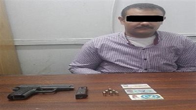 ضبط شخص ينتحل شخصية ضابط بحوزته سلاح نارى وذخائر بمحطة مترو الزهراء