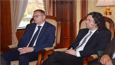 الهجرة لوفد مجلس الشيوخ التشيكي: مصر ضربت نموذجا في استقبال اللاجئين