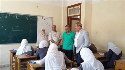 بالصور.. وكيل وزارة الصحة يتفقد لجان إمتحانات دبلوم مدارس التمريض بالدقهلية