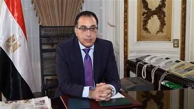 مدبولي يكلف بسرعة إنهاء إجراءات تمويل أصحاب الورش في 