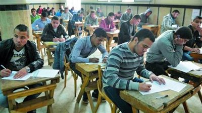 ضبط 5 طلاب لتسريب امتحانات الاحياء والفلسفة والمنطق والرياضيات التطبيقية بالثانوية العامة عبر الواتس أب