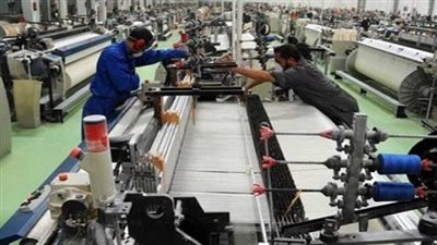 حقيقة اشاعة إجبار العاملين بشركات الغزل والنسيج على المعاش المبكر