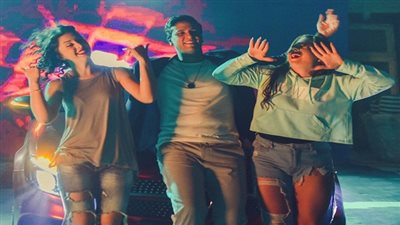 بالفيديو.. محمد عادل يطرح كليب 