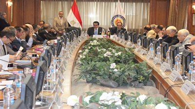 وزير التعليم العالى يرأس اجتماع المجلس الأعلى للجامعات بجامعة القاهرة