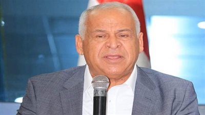 برلمانى يعلن الانتهاء من قانون لحظر استخدام الأكياس البلاستيك في مصر