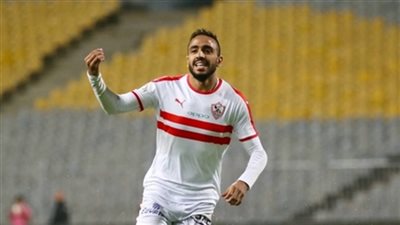 كهربا يتحدى رئيس الزمالك وينشر صورته من الساحل الشمالي