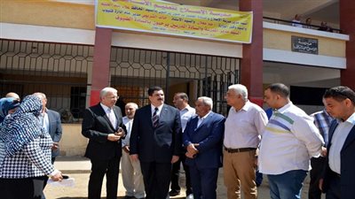 محافظ القليوبية يتفقد عدد من المشروعات الخدمية بمدينة قليوب بتكلفة 8 مليون جنيه