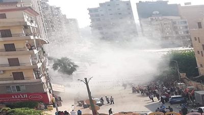 حريق هائل يصيب 11شخص بالأختناق في أحد المولات الشهيرة بالمنصورة