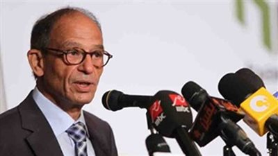 عازر: مصر تسير على الطريق الصحيح