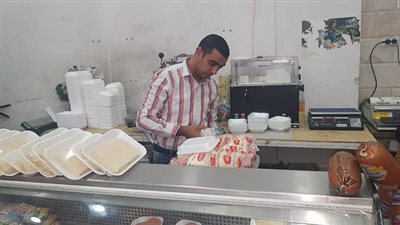 تحرير محاضر صحة وتموين غير صالح للاستهلاك الادمى بشرق سوهاج