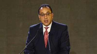 رئيس الوزراء يتفقد مشروعات مدينة العلمين الجديدة