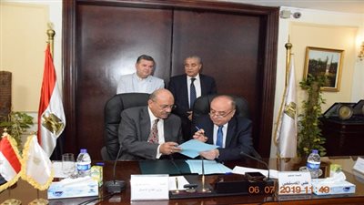 توقيع بروتوكول تعاون مشترك بين وزارتي التموين والتجارة الداخلية ووزارة قطاع الأعمال العام