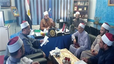 وكيل أوقاف السويس يشدد بعدم تمكين غير المصرح لهم باعتلاء المنابر
