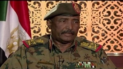 عبدالفتاح البرهان يكشف سر تأخر محاكمة عمر البشير