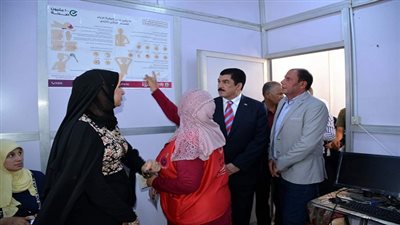 مرزوق يتفقد مبادرة رئيس الجمهورية للكشف عن صحة المرأة بالمركز الطبي ببنها 