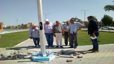 سكرتير عام محافظة السويس يتفقد حديقة السوايسة 2