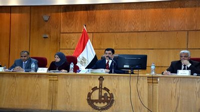 محافظ القليوبية.. يستعرض ماتم انجازه خلال الفترة الماضية ويستمع للمشكلات خلال المجلس التنفيذي للمحافظة  