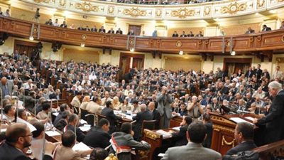 البرلمان يوافق نهائيا على قانون الجمعيات الأهلية