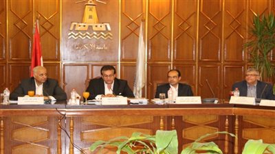 وزير التعليم العالي يرأس اجتماع المجلس الأعلى للجامعات بجامعة الإسكندرية