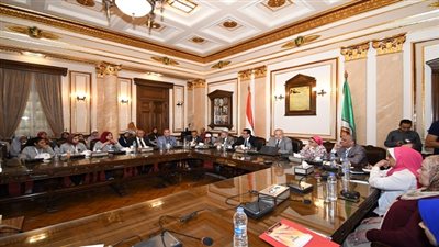 رئيس جامعة القاهرة: نعمل على النهوض بمستوي الطلاب من خلال مشروع تطوير العقل المصرى
