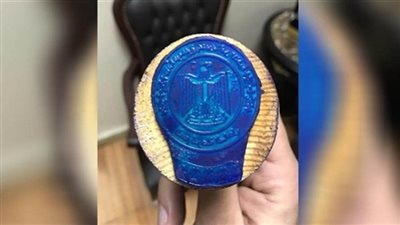 اختفاء خاتم شعار الجمهورية الخاص بمدرسة بالمحلة