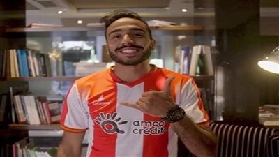 ديسبورتيفو أفيس البرتغالي يعلن ضم محمود كهربا رسميا