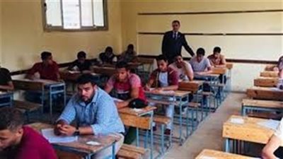 تقرير غرفة العمليات المركزية لامتحانات الدور الثاني للدبلومات الفنية 