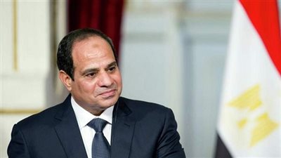 السيسي يؤكد لماكرون موقف مصر الداعم لوحدة واستقرار ليبيا