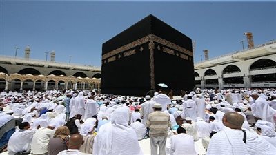 السعودية تعلن ضوابط العمرة الإلكترونية للموسم الجديد.. تعرف عليها