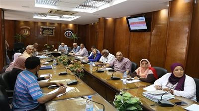 أستمرار متابعة أعمال لجان تقنين أراضي الدولة بالسويس