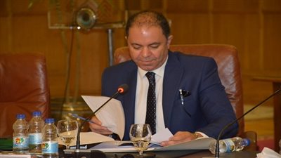 أحمد بدوي يستعرض ابرز المشكلات التي تواجه اللاجئين في الوطن العربي 