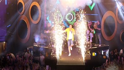 حكيم يتصدر بورصة الساحل للعام الرابع بحضور جماهيري غير مسبوق