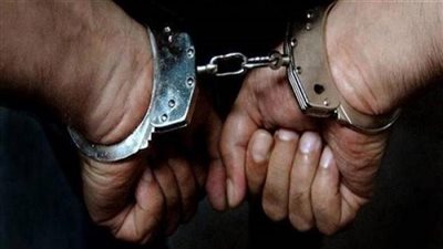 ضبط عنصر إجرامي هارب من السجون وبحوزته سلاح ناري ومواد مخدرة