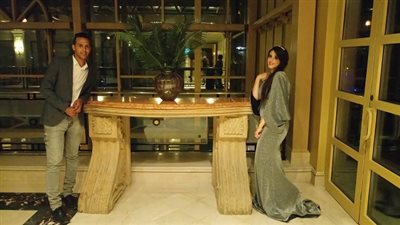 تهنئة من القلب.. مبروك للعروسين