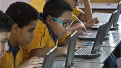 رئيس صندوق تطوير التعليم يكشف ملامح المناهج الجديدة.. فيديو