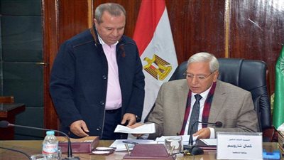 اغلاق 8 منشآت غذائية لوجود خطر داهم على مواطني الدقهلية