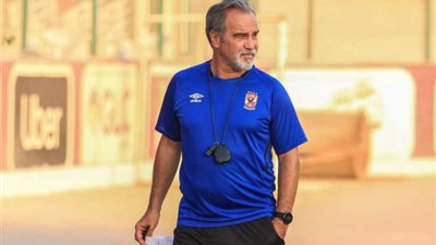 خليفة لاسارتي.. المرشحون لتدريب الأهلي