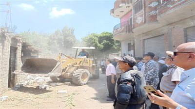 حملة إزالة بطوخ لعدد ١٠٥ حالة بمساحة ١٩٨٧ مترا 