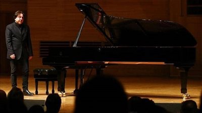 تعرف على أغرب وسيلة للإحتجاج على الحكومة