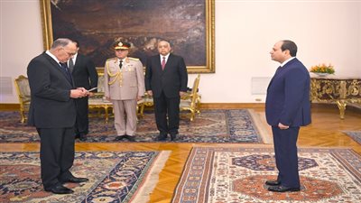 بسام راضي:الرئيس السيسي يشهد أداء حلف اليمين لرئيس هيئة قضايا الدولة
