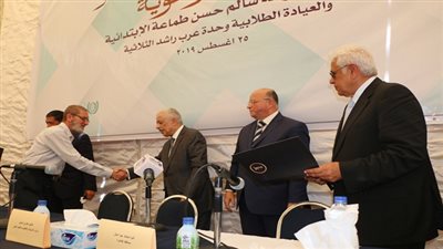 وزير التعليم ومحافظ القاهرة يفتتحان مدرسة سالم حسن طماعة الابتدائية بحلوان بعد انتهاء أعمال تطويرها