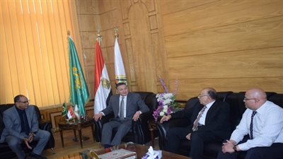 نظم الجودة الإدارية توصى بإستمرارية شهادة الأيزو لجامعة بنها 